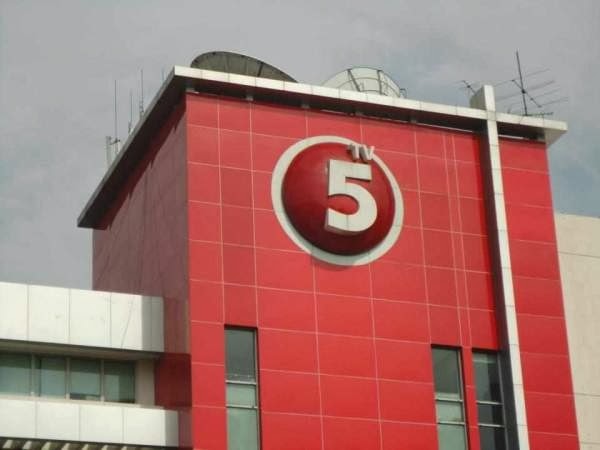 TV5 heads on with GMA and ABS-CBN with its new shows for 2015