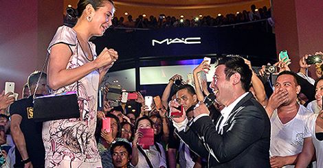 Isabel Oli amazingly narrates John Prats’ proposal; Still can get over it, watches marriage proposal video repetitively