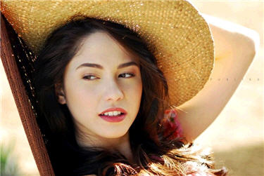 “I thought I no longer love JM. But when I saw him again, I knew right away I’m still very much in love with him.” – Jessy Mendiola
