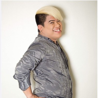 “I’d rather die on stage than die in bed.” – Kim Idol