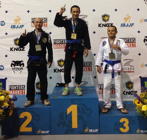 Filipino bags gold in pan jiu-jitsu championship