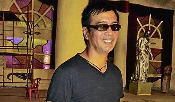 Direk Mac Alajandre defends Mark Neumann