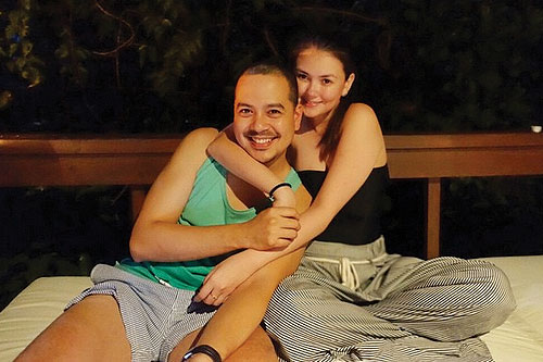 John Lloyd Cruz denies rumored breakup with Angelica