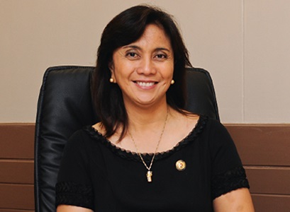 Rep. Leni Robredo agrees to be Mar Roxas’ running mate for 2016 election