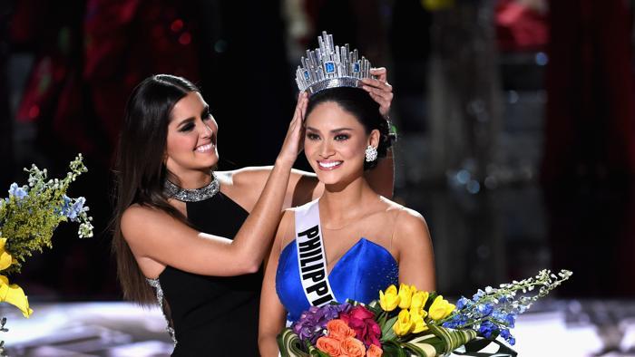 Miss Universe 2015 Pia Wurtzbach admits mixed emotions after winning the crown