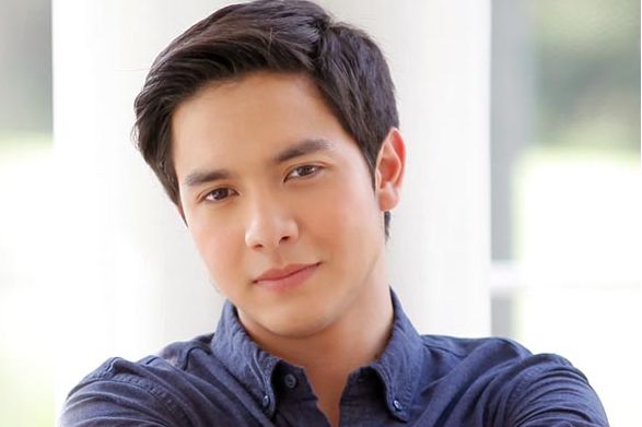 What is Alden Richard’s gift for himself and his family this Christmas?