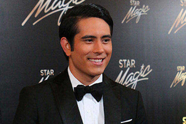 “It’s none of my business.” – Gerald Anderson’s reaction to Sam Milby’s admission that he’s courting his ex gf Maja Salvador by PSR News Bureau