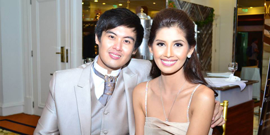 Shamcey Supsup and Lloyd Lee welcome baby girl