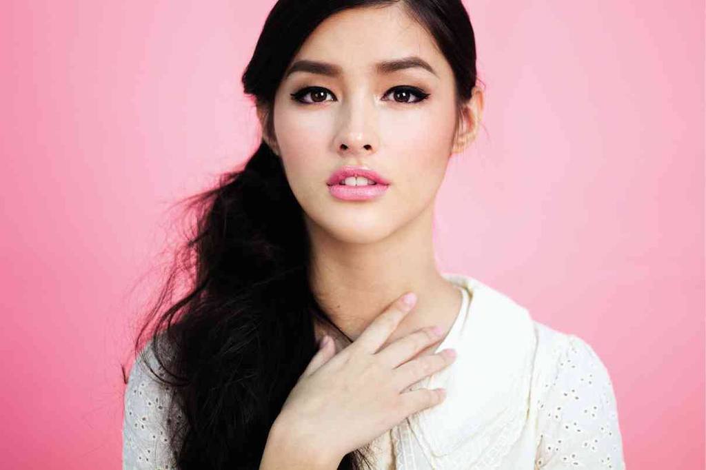 Liza Soberano defends mother from bashers