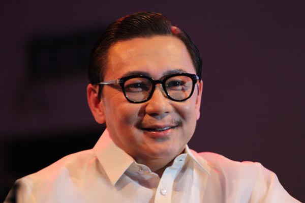 Gov. ER Ejercito promises to start SAF 44 film project after the elections