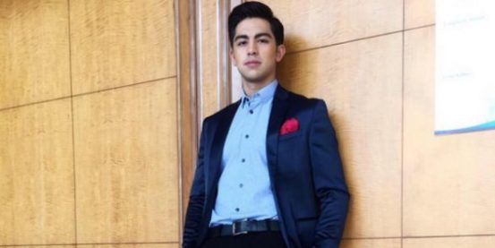 Natupad na rin ang long-time dream ng Kapuso hunk actor na si Derrick Monasterio na maging isang recording artist