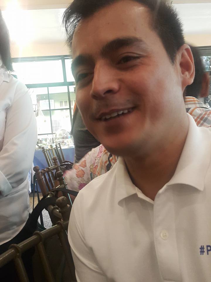 Isko Moreno maintains social grace regardless of election result