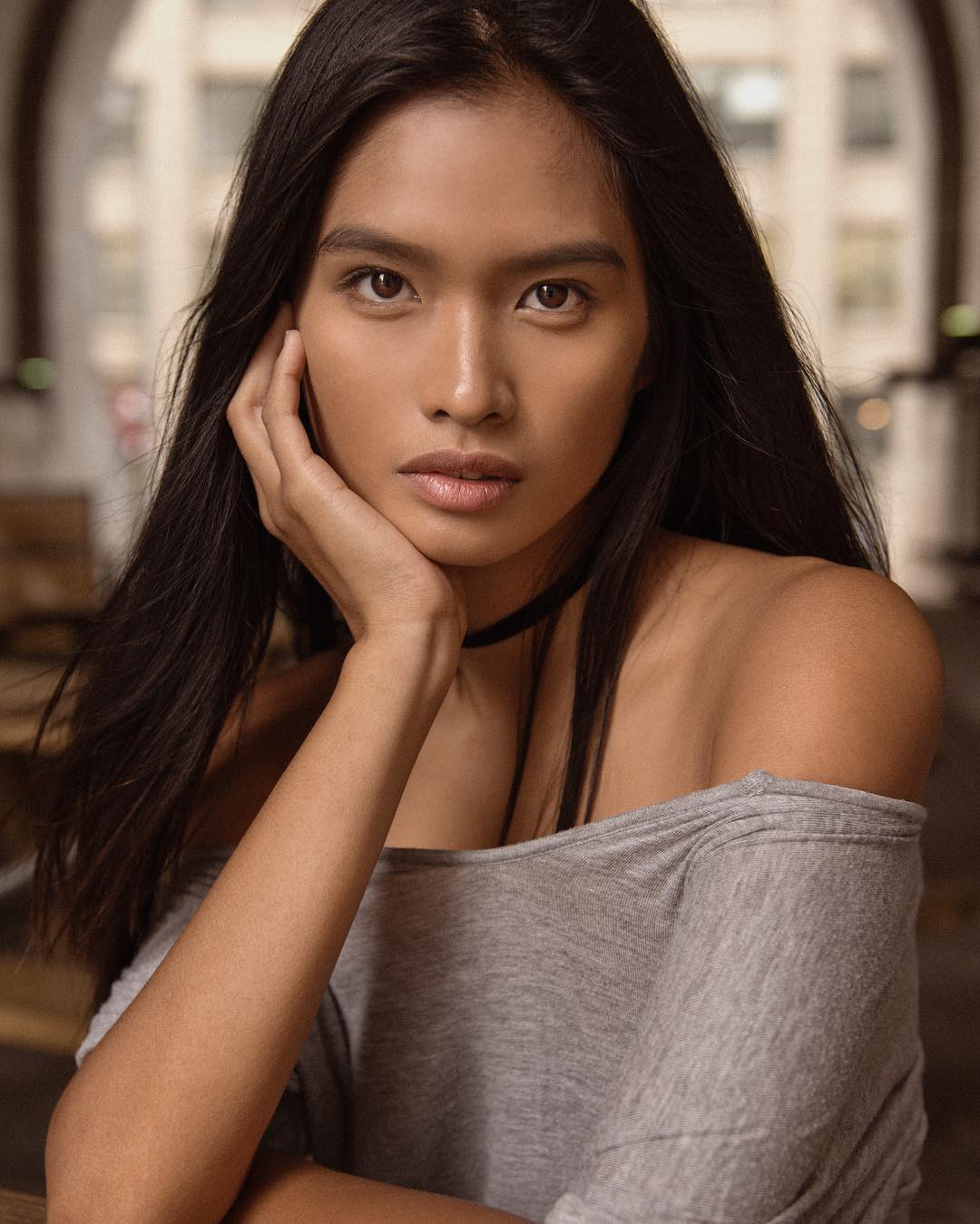 Beauty Queen turned Model Janine Tugonon Is The First Filipina On A Victoria’s Secret Ad