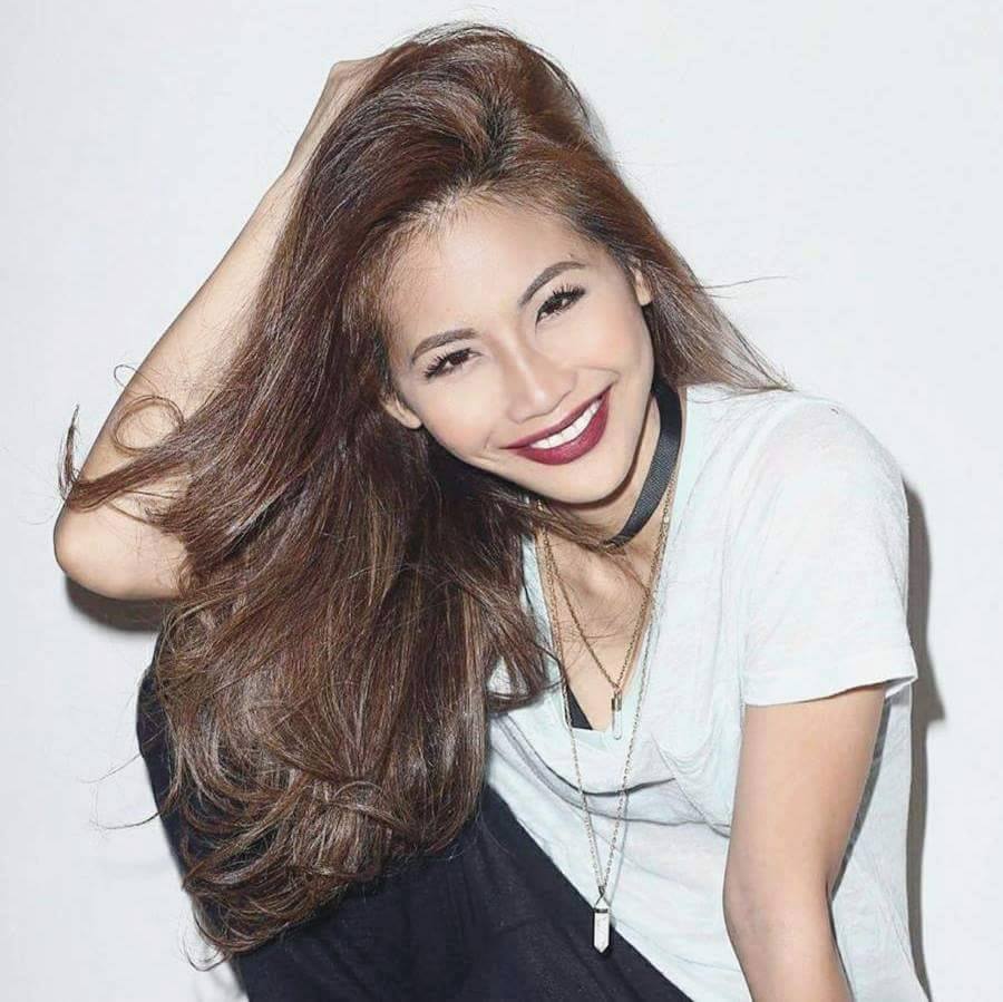 Gee Canlas shares her experiences in showbiz