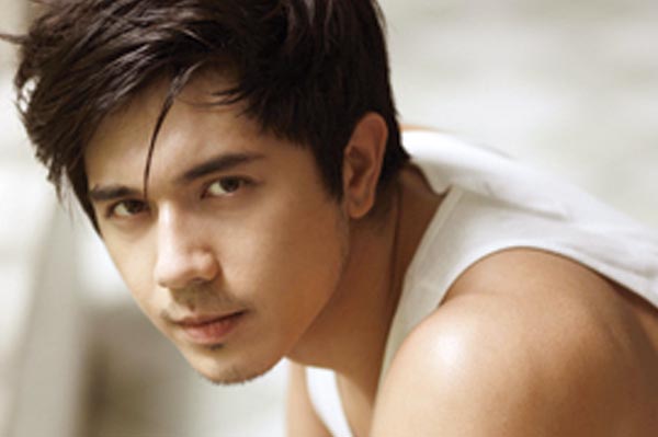 Paulo Avelino flexes his versatility in “I’m Drunk, I Love You”