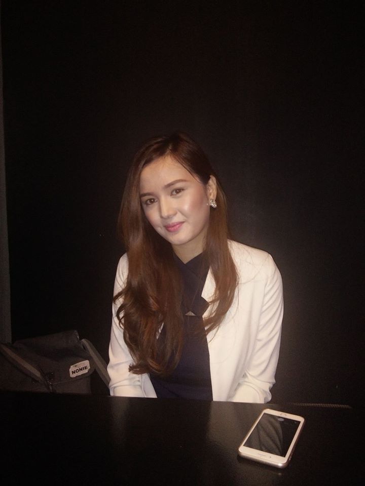 Deniece Cornejo pushes rape complaint against Vhong Navarro but chooses to remain silent in the premiere of her documentary film ‘Broken Halleluyah’