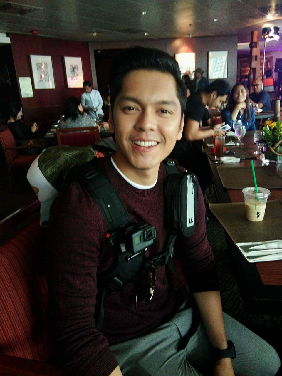 Carlo Aquino accepts ‘Throwback Today:’ May pagka-futuristic kasi sya
