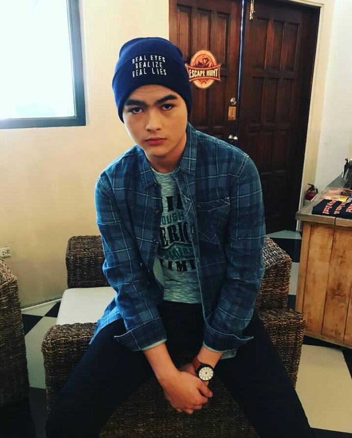 Andre while watching his mom Aiko: Ang sarap nya kutusan sa galing