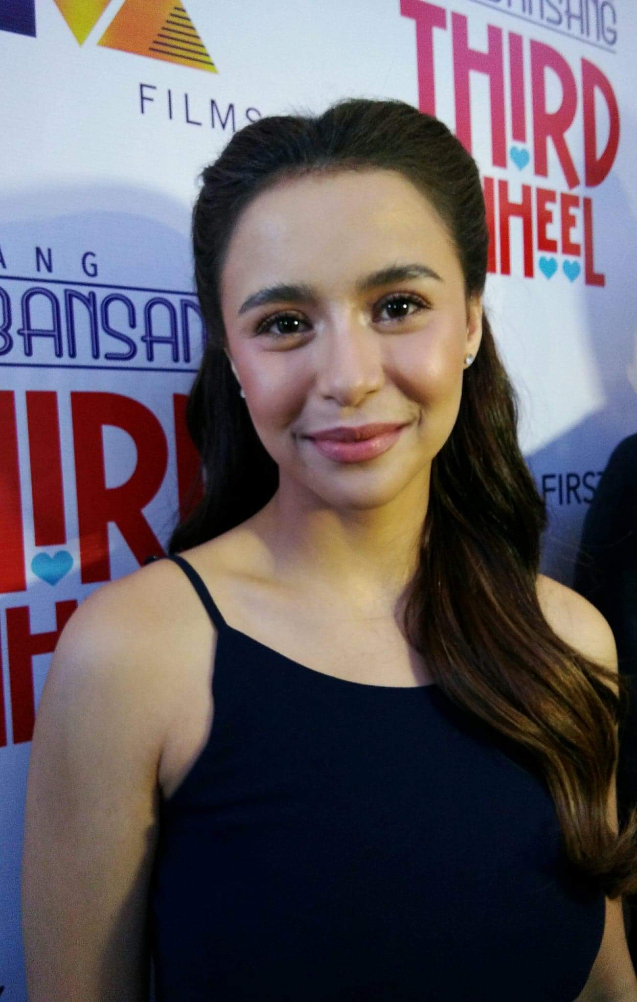 Yassi an all out “third wheel”