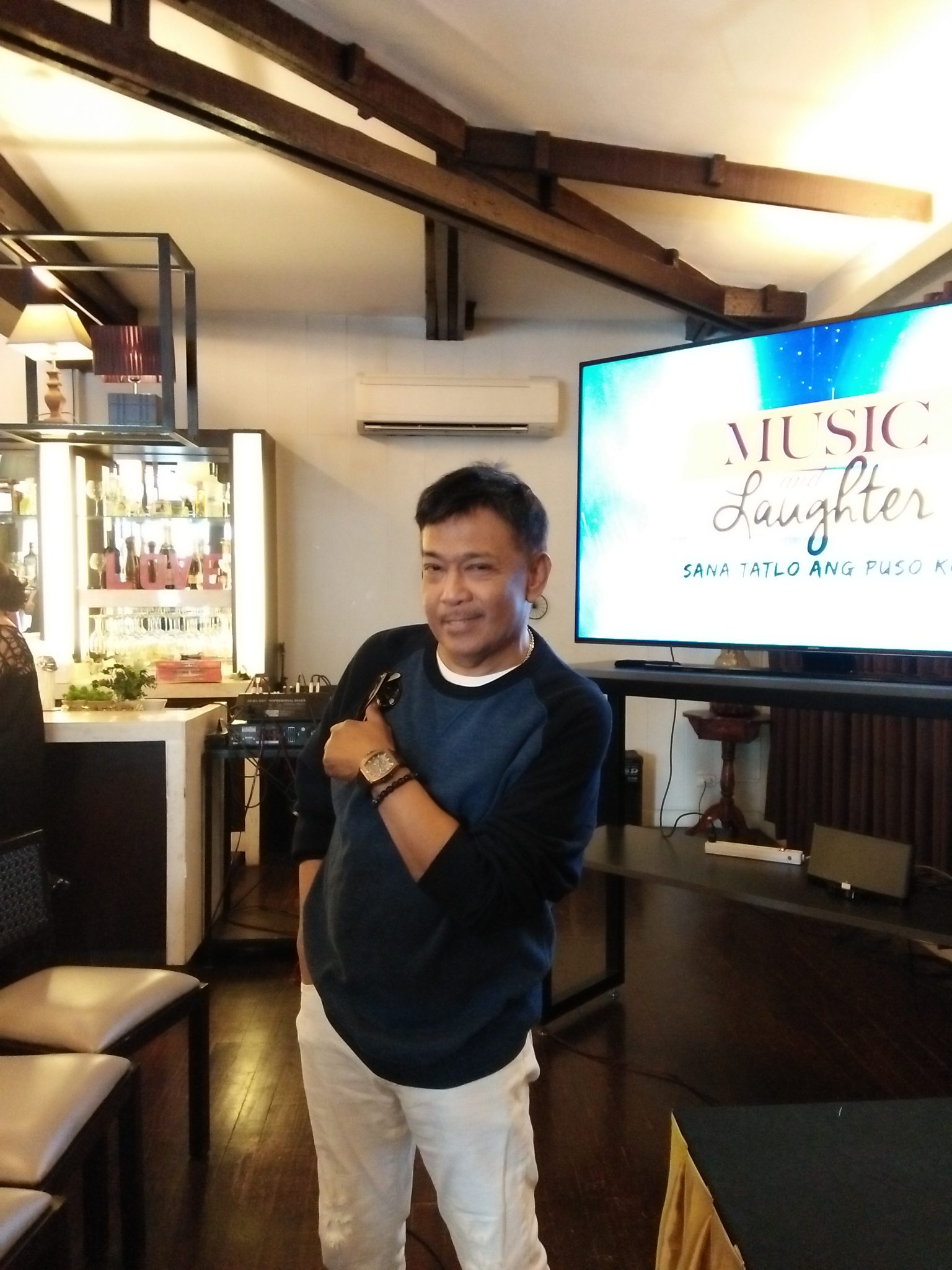 Rico J. Puno still has some naughty jokes