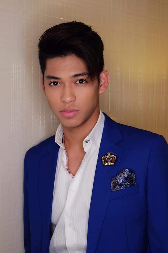 Busy Ricci says sorry to talent manager
