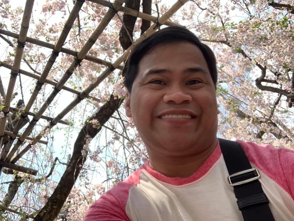 Ogie Diaz defends ABS-CBN, shuts down network’s bashers