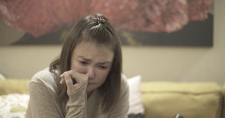 Tearful reaction by actress Angelica Panganiban over second home’s shutdown