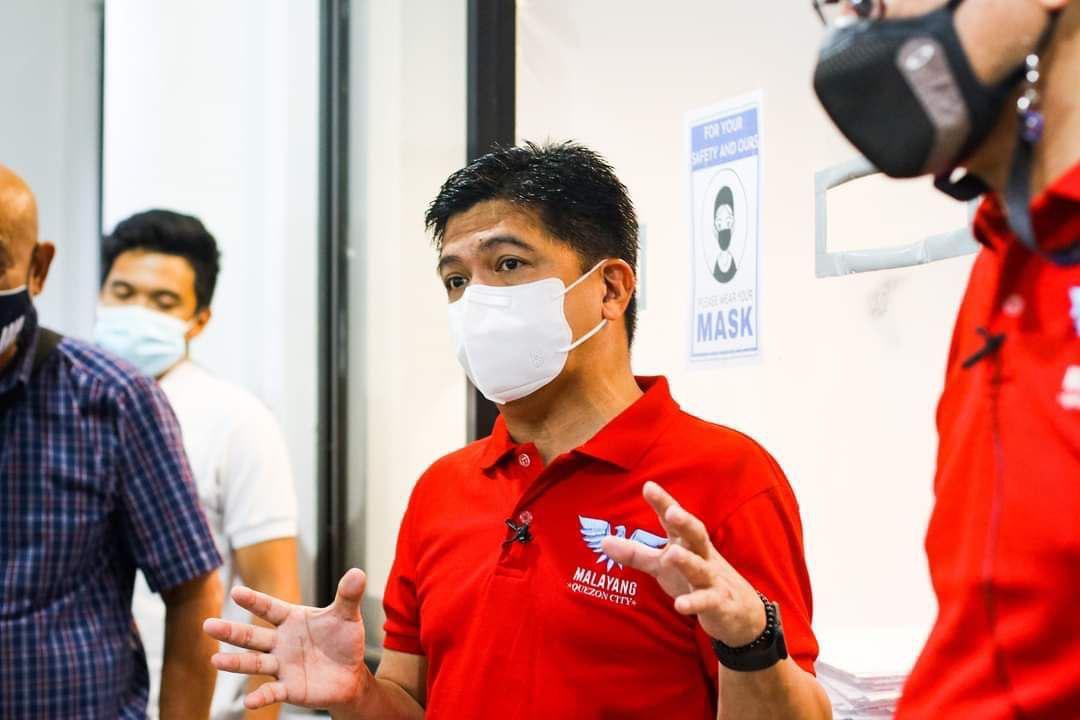 QC mayoralty candidate Mike Defensor proves he’s LGBTQ+ ally