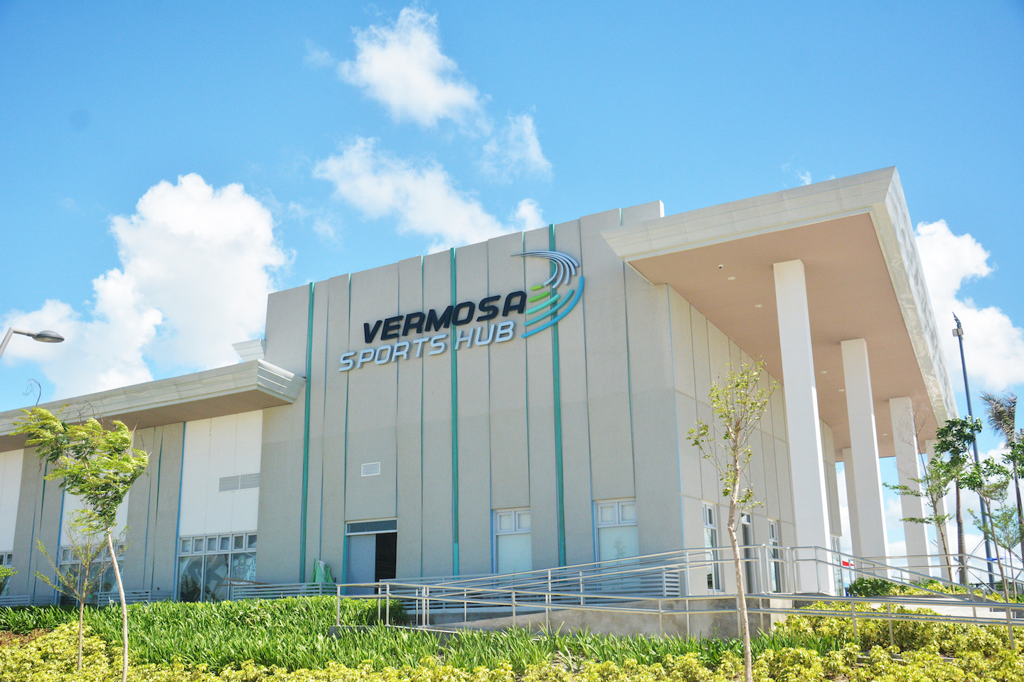 Vermosa excites communities