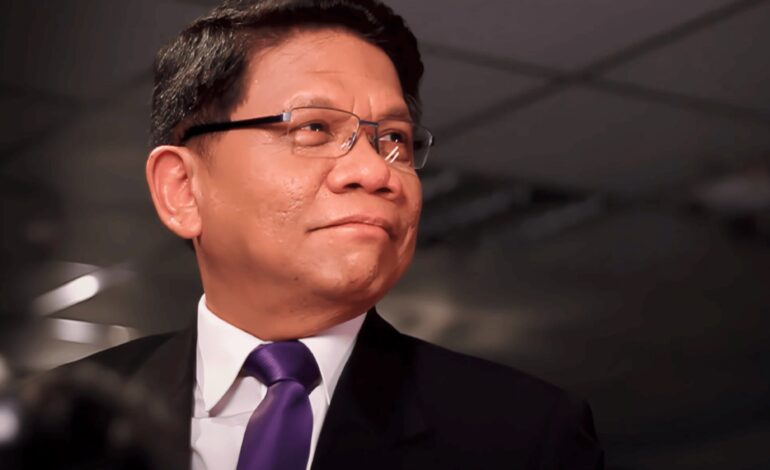 GMA pays tribute to Mike Enriquez in touching Christmas Station ID
