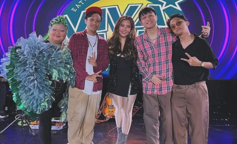 Marion Aunor sings hits, introduces young talents  